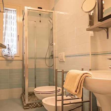Ormeggio Maggiore Apartment Laveno